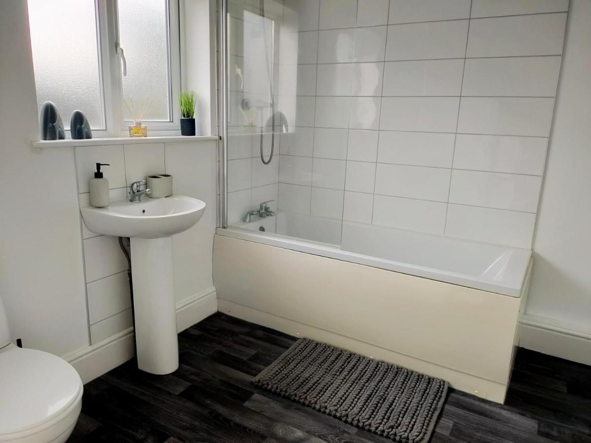 Wentworth Road Accomodation Doncaster Exteriör bild